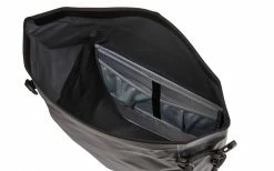 Paire De Sacoche THULE Shield Pannier Noir -Pas Cher Vélo Vtt Magasin paire de sacoche thule shield pannier noir 4