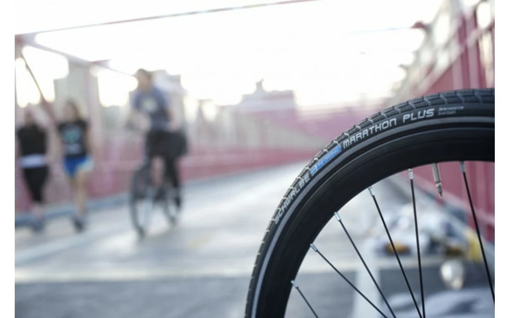 Pneu Schwalbe Marathon Plus HS440 - 26 Pouces 4 Pneu Schwalbe Marathon Plus HS440 - 26 Pouces – Image 4