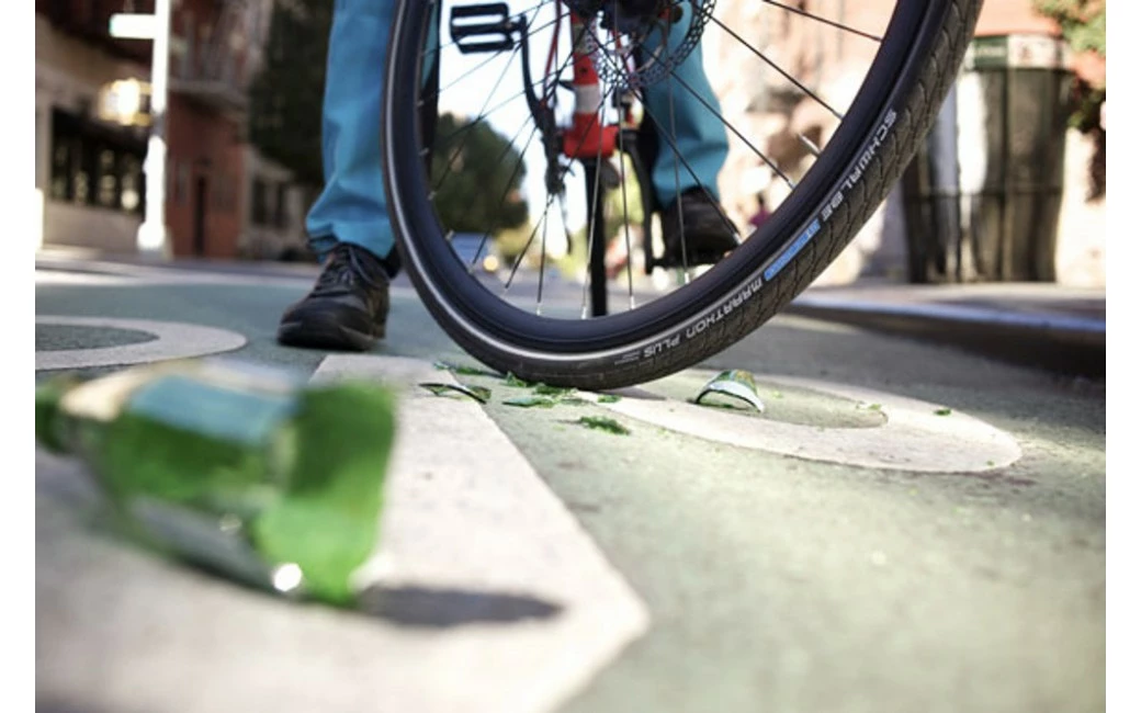 Pneu Schwalbe Marathon Plus HS440 - 26 Pouces 5 Pneu Schwalbe Marathon Plus HS440 - 26 Pouces – Image 5