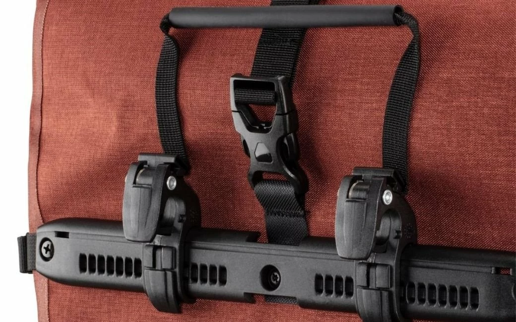 Sacoche Voyage ORTLIEB Back-Roller Pro Plus Rouge 4 Sacoche Voyage ORTLIEB Back-Roller Pro Plus Rouge – Image 4